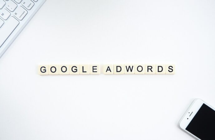 Google pomoże walczyć z podejrzanymi reklamami