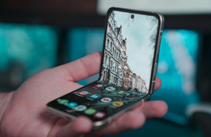 Czy składane smartfony Samsunga są popularne w Polsce?
