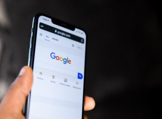 Czy dwie aplikacje Google z których na pewno korzystasz zbierają i wysyłają dane bez twojej zgody?￼