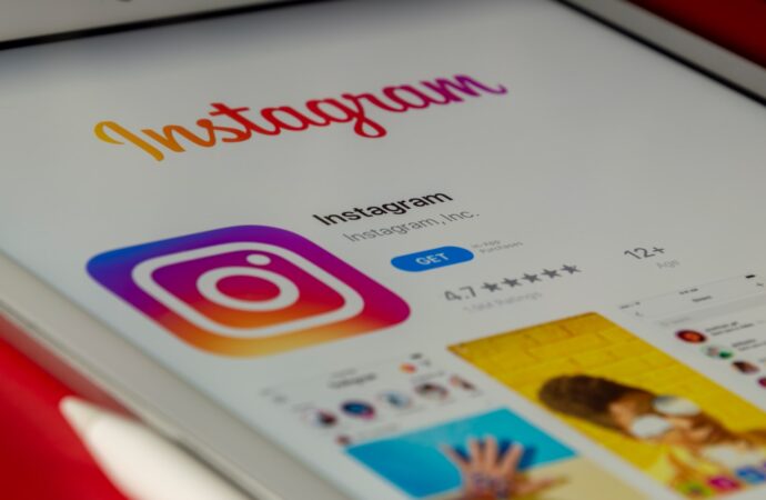 Koniec “kwadratów” w Instagramie? Nowy format króluje