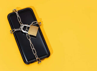 11 Mind-Blowing Tricks to Make Your Smartphone Hacker-Proof