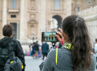 Roaming in 2025: What You Need to Know About Mobile Internet Rules in the EU and Beyond