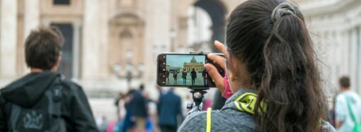 Roaming in 2025: What You Need to Know About Mobile Internet Rules in the EU and Beyond